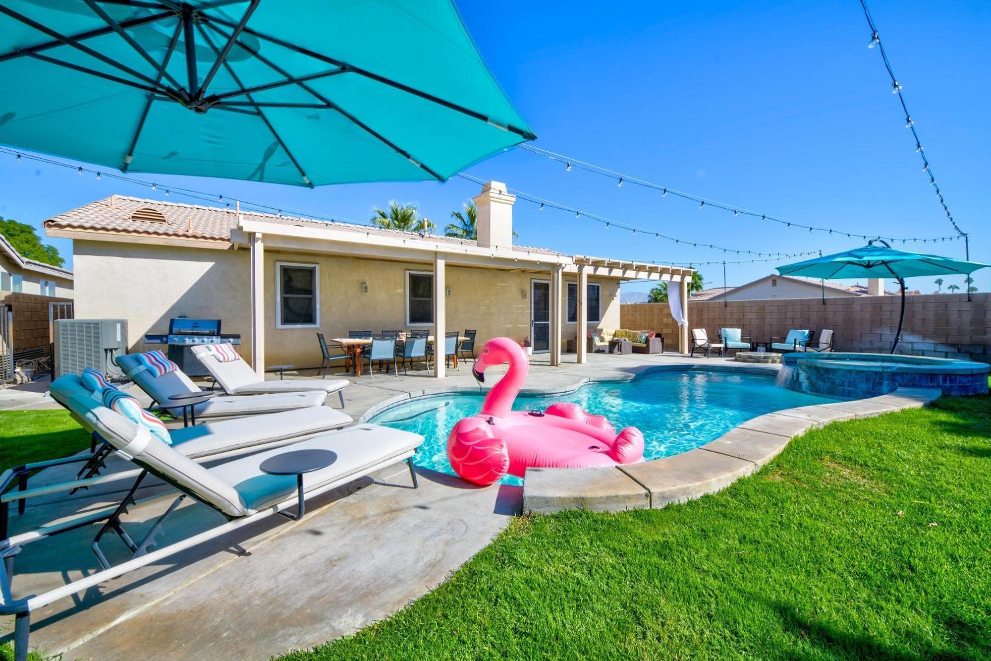 Casa Desert Muse With Heated Pool Spa Firepit Mini Golf And Games Indio Kültér fotó